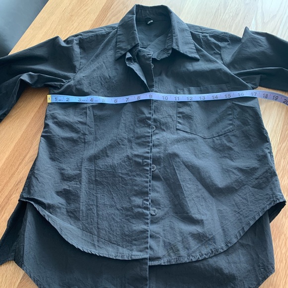 SIMPLE BLACK Mock two piece shirt - Picture 5 of 6